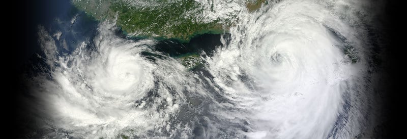 Fujiwhara-Effect - When Two Hurricanes Meet